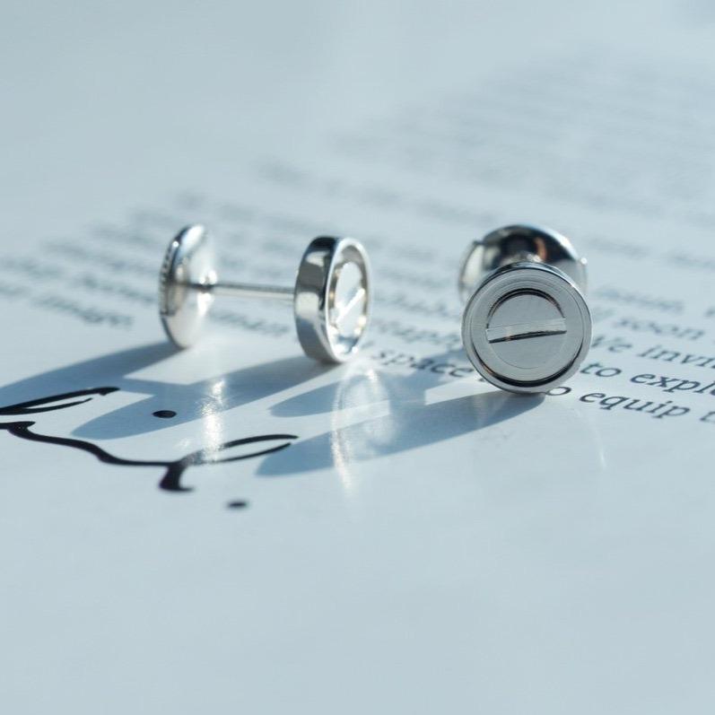 [Crown & Jewelry]LOVE EARRINGS SILVER 10MM