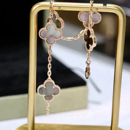 [Crown & Jewelry]CLOVER 5 MOTIF GRAY MOP  BRACELET