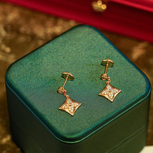 [Crown & Jewelry]STAR DIAMONDS EARRINGS GOLD