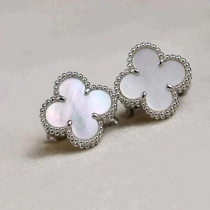 [Crown & Jewelry]CLOVER MEDIUM 1 MOTIFS  WHITE MOP EARRINGS SILVER