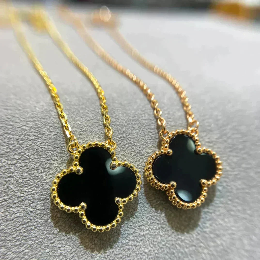 [Crown & Jewelry]CLOVER 15MM BLACK ONYX SINGLE FLOWER NECKLACE