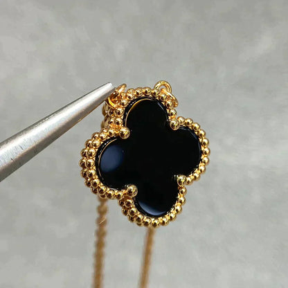 [Crown & Jewelry]CLOVER 15MM BLACK ONYX SINGLE FLOWER NECKLACE