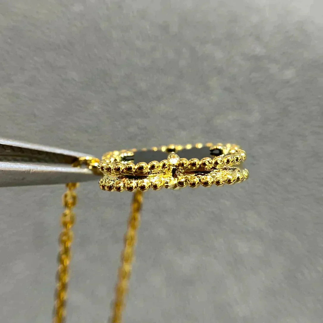 [Crown & Jewelry]CLOVER 15MM BLACK ONYX SINGLE FLOWER NECKLACE