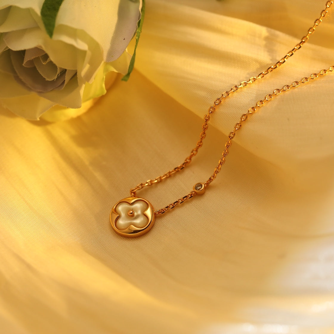 [Crown & Jewelry]SUN PEDANT PINK GOLD 1 DIAMOND NECKLACE