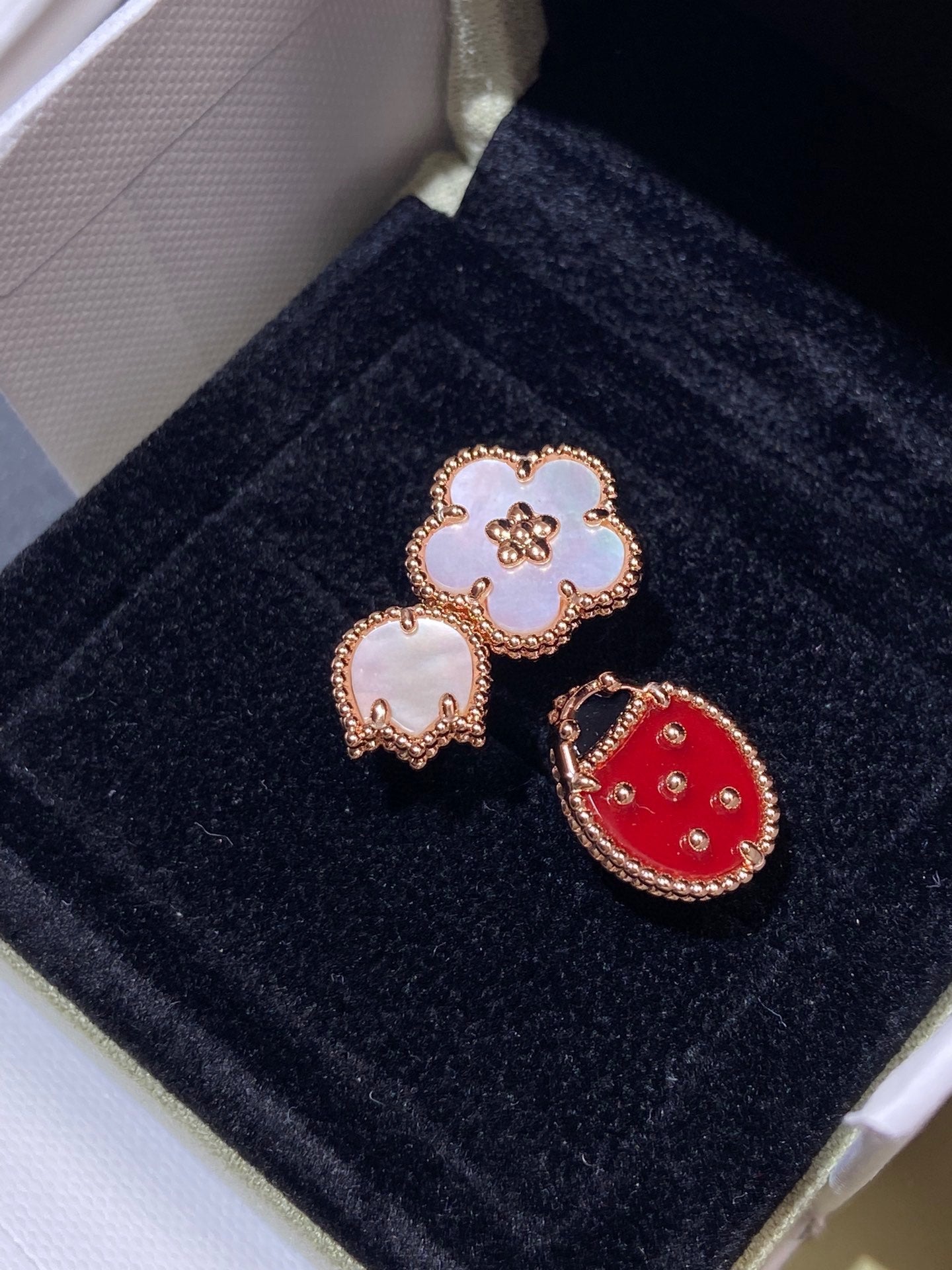 [Crown & Jewelry]LUCKY 3 MOTIF ROSE GOLD RING
