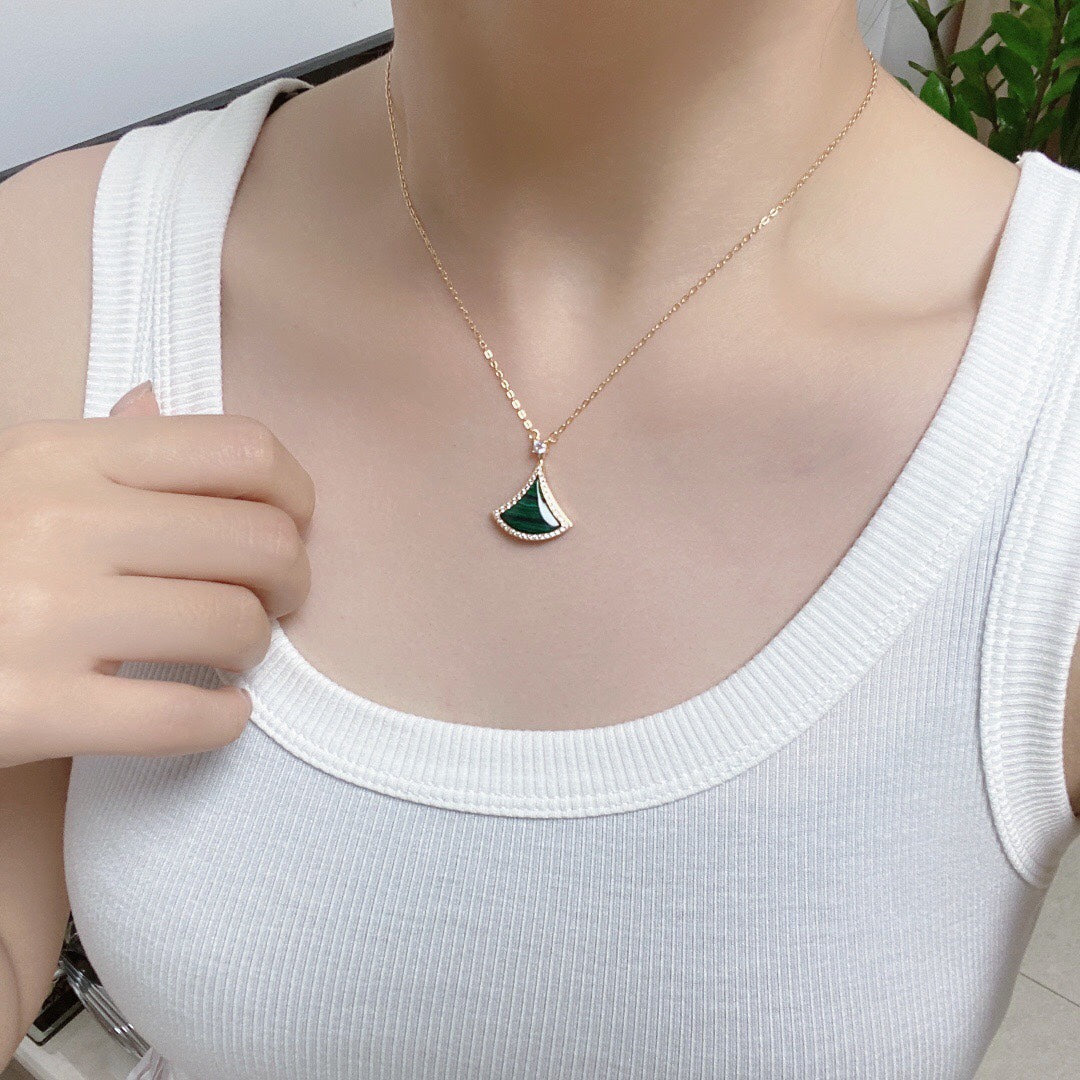 [Crown & Jewelry]DREAM MALACHITE DIAMOND PAVED PINK GOLD NECKLACE