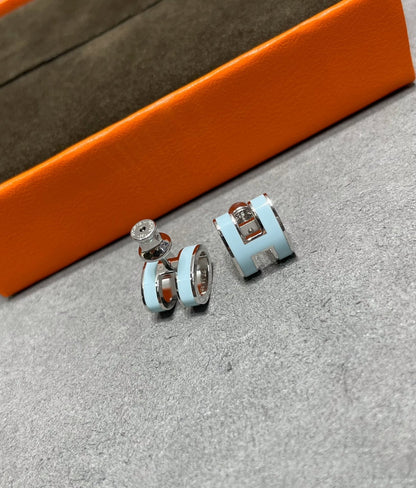 [Crown & Jewelry]POP H SKY BLUE STUD EARRINGS