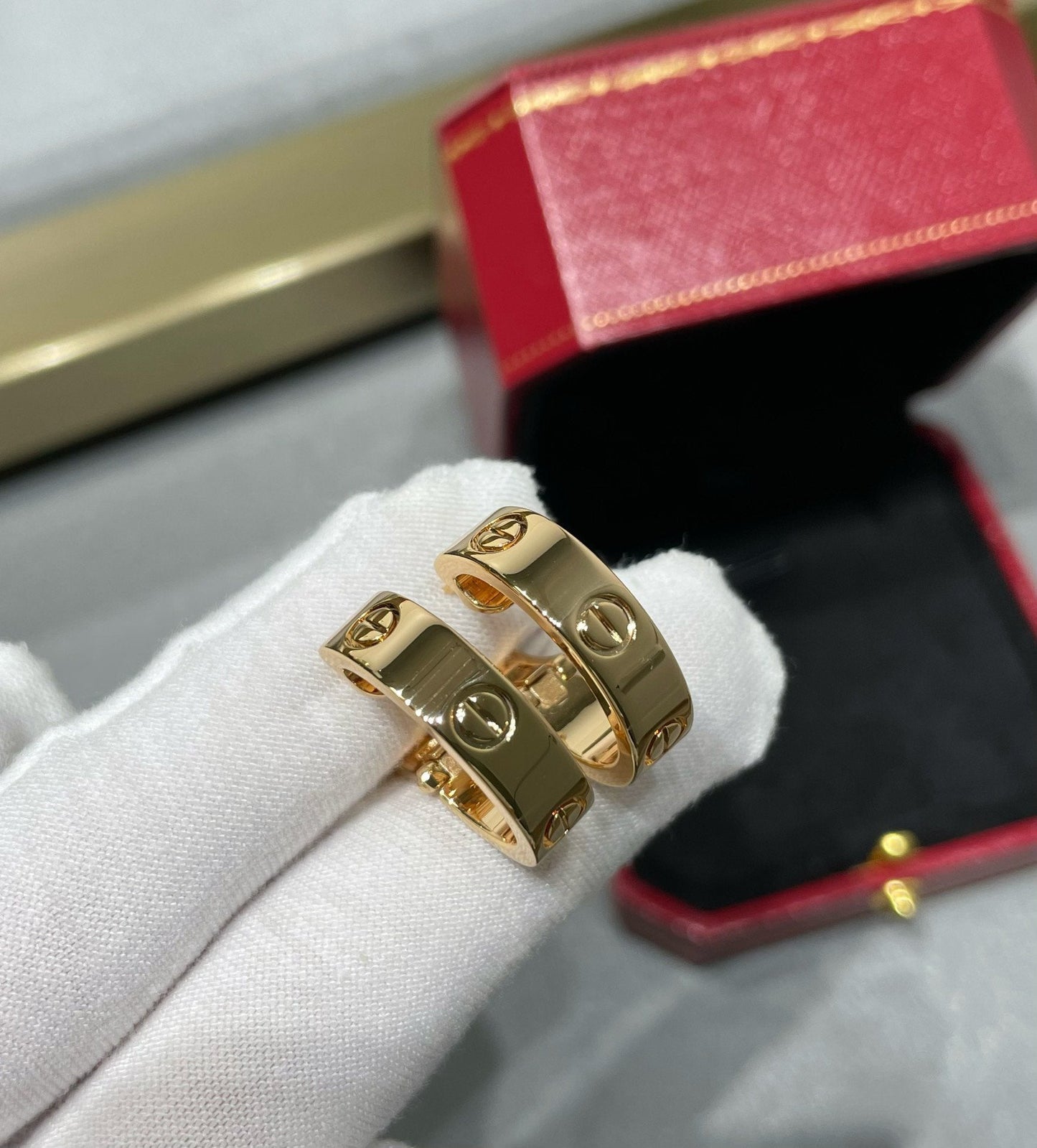 [Crown & Jewelry]LOVE 5.5MM EARRINGS