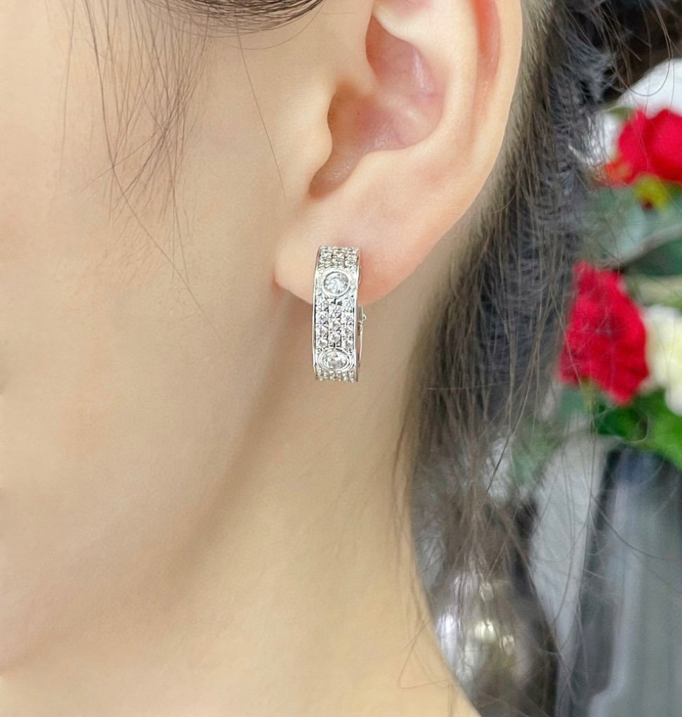 [Crown & Jewelry]LOVE 5.5MM DIAMOND PAVED EARRINGS