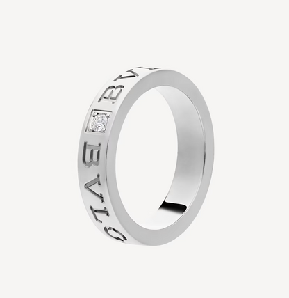 [Crown & Jewelry]ZERO 1 ESSENTIAL WITH A DIAMOD RING