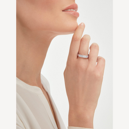 [Crown & Jewelry]ZERO 1 ESSENTIAL WITH A DIAMOD RING