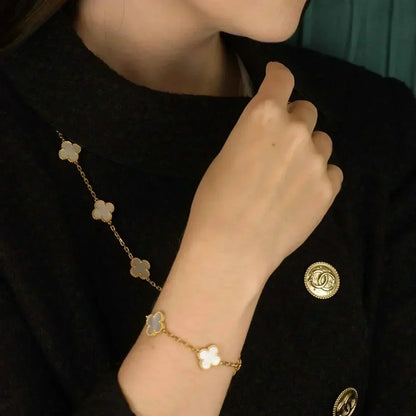 [Crown & Jewelry]CLOVER  5 MOTIF WHITE MOP BRACELET