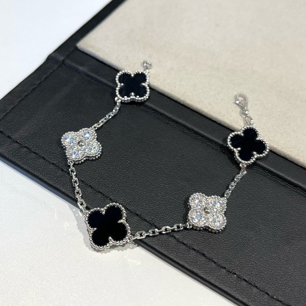 [Crown & Jewelry]CLOVER 5 MOTIF ONYXS DIAMOND BRACELET SILVER