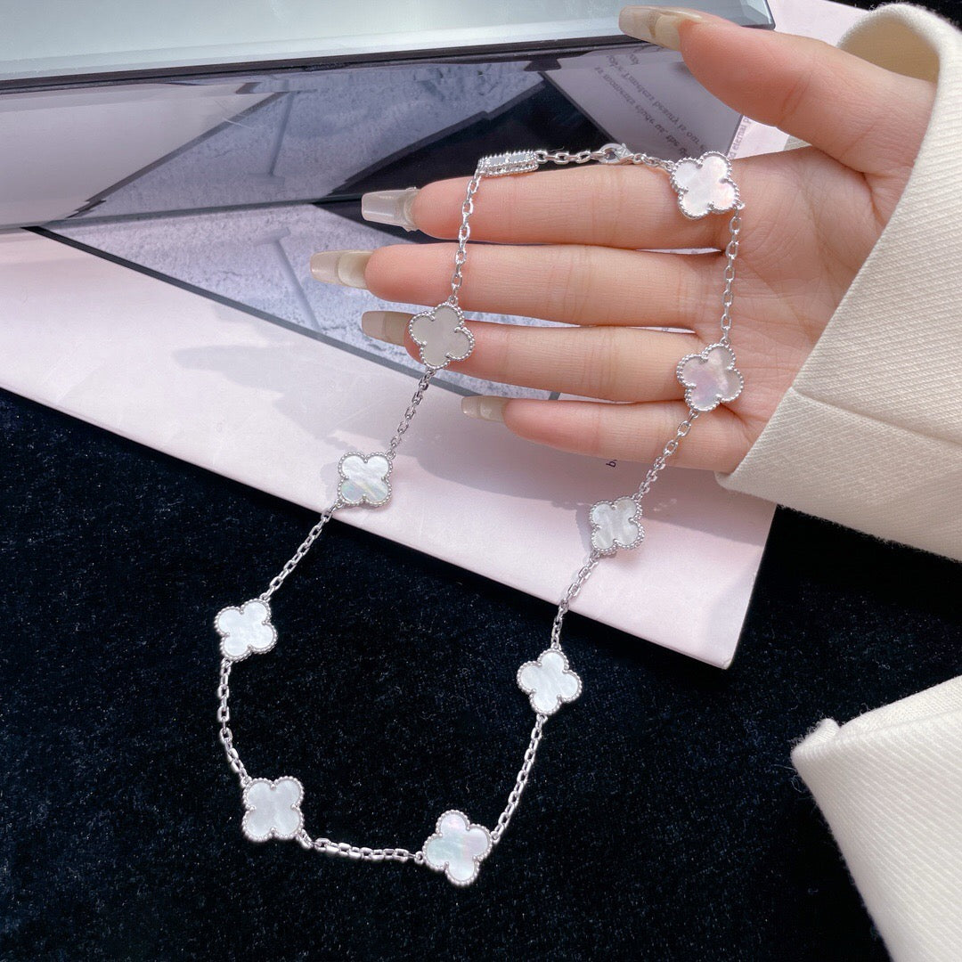 [Crown & Jewelry]CLOVER 10 MOTIFS WHITE MOTHER OF PEARL NECKLACE