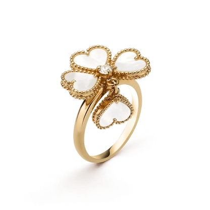 [Crown & Jewelry]SWEET CLOVER WHITE MOP RING