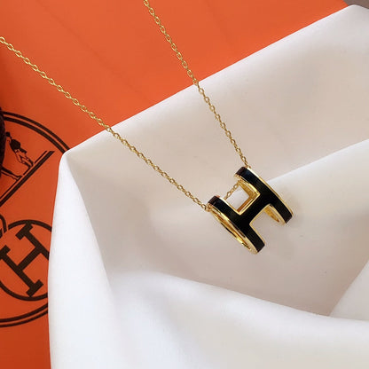 [Crown & Jewelry]HM CLIC BLACK ENAMEL GOLD NECKLACE