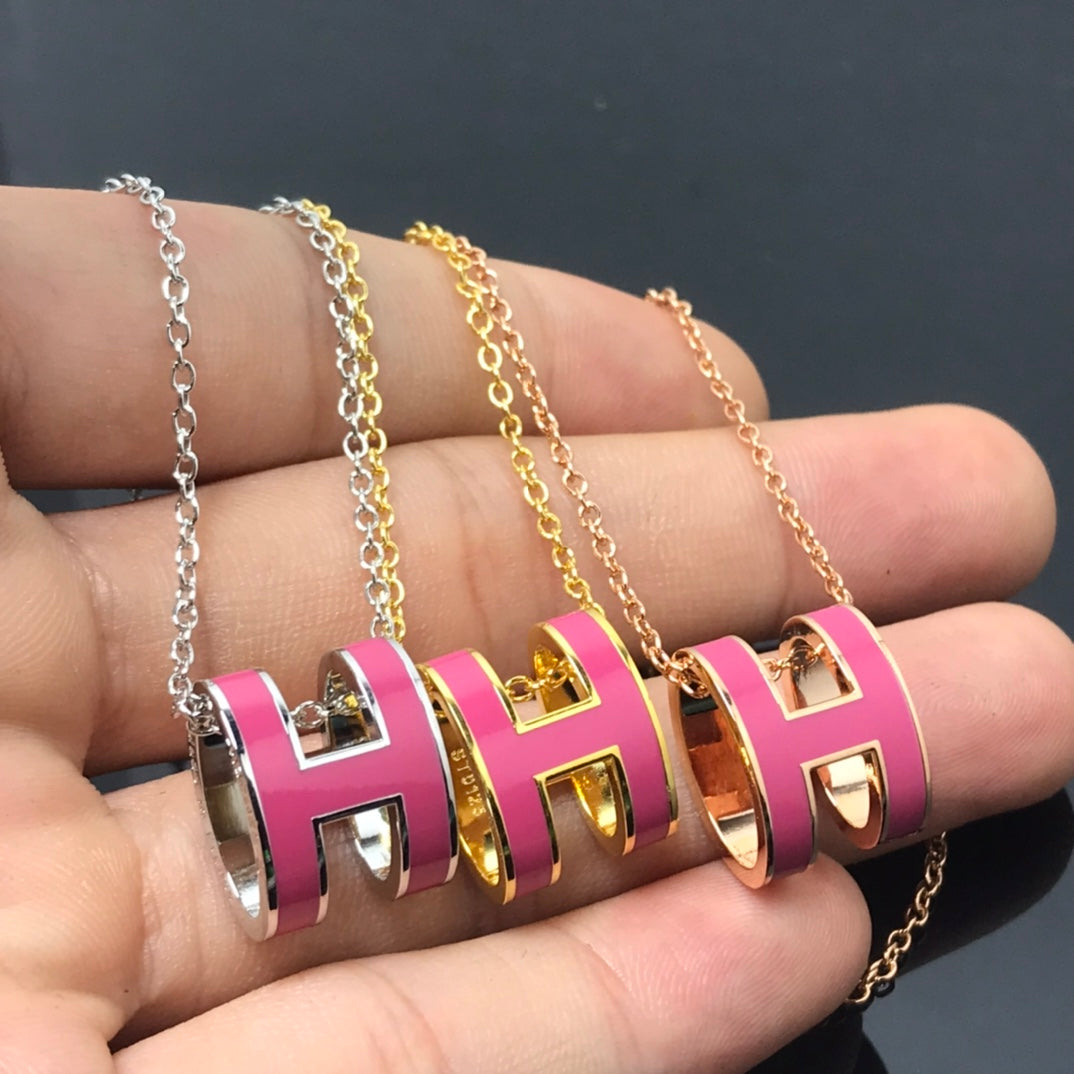 [Crown & Jewelry]H NECKLACE PINK
