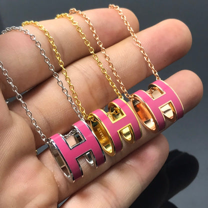 [Crown & Jewelry]H NECKLACE PINK