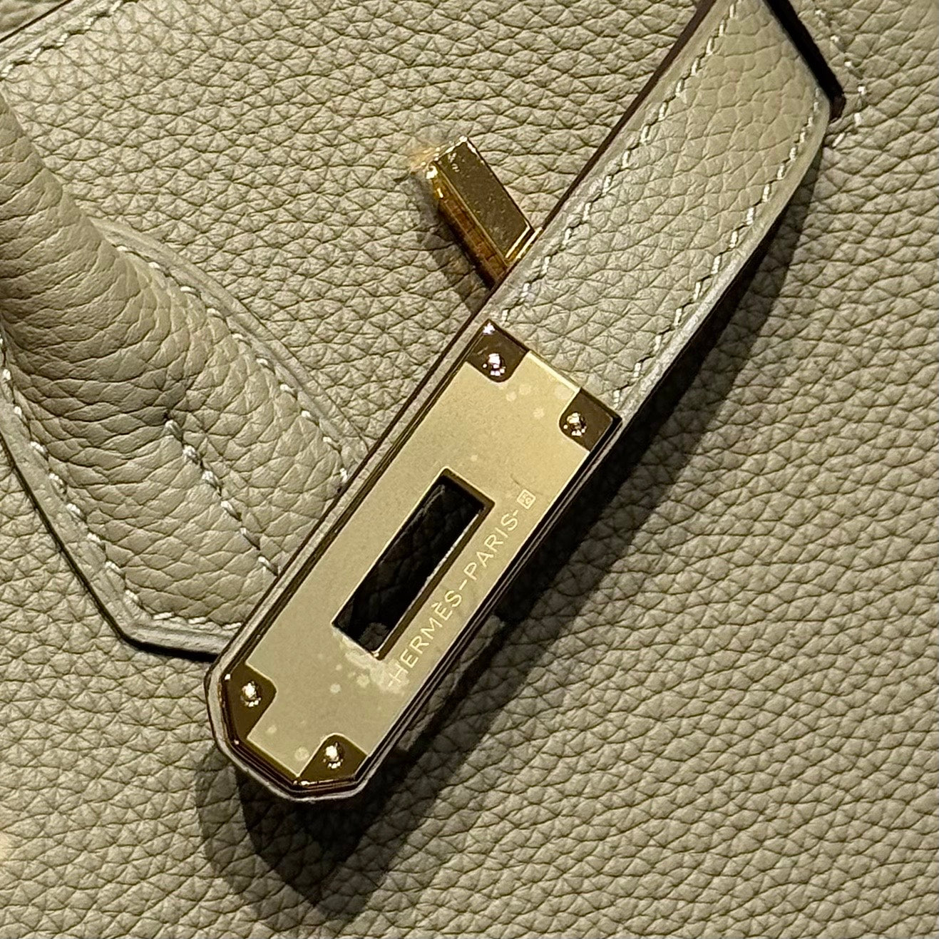 25S HERMES BIRKIN 30 IN CROMWELL GRAY CALFSKIN GOLD HARDWARE