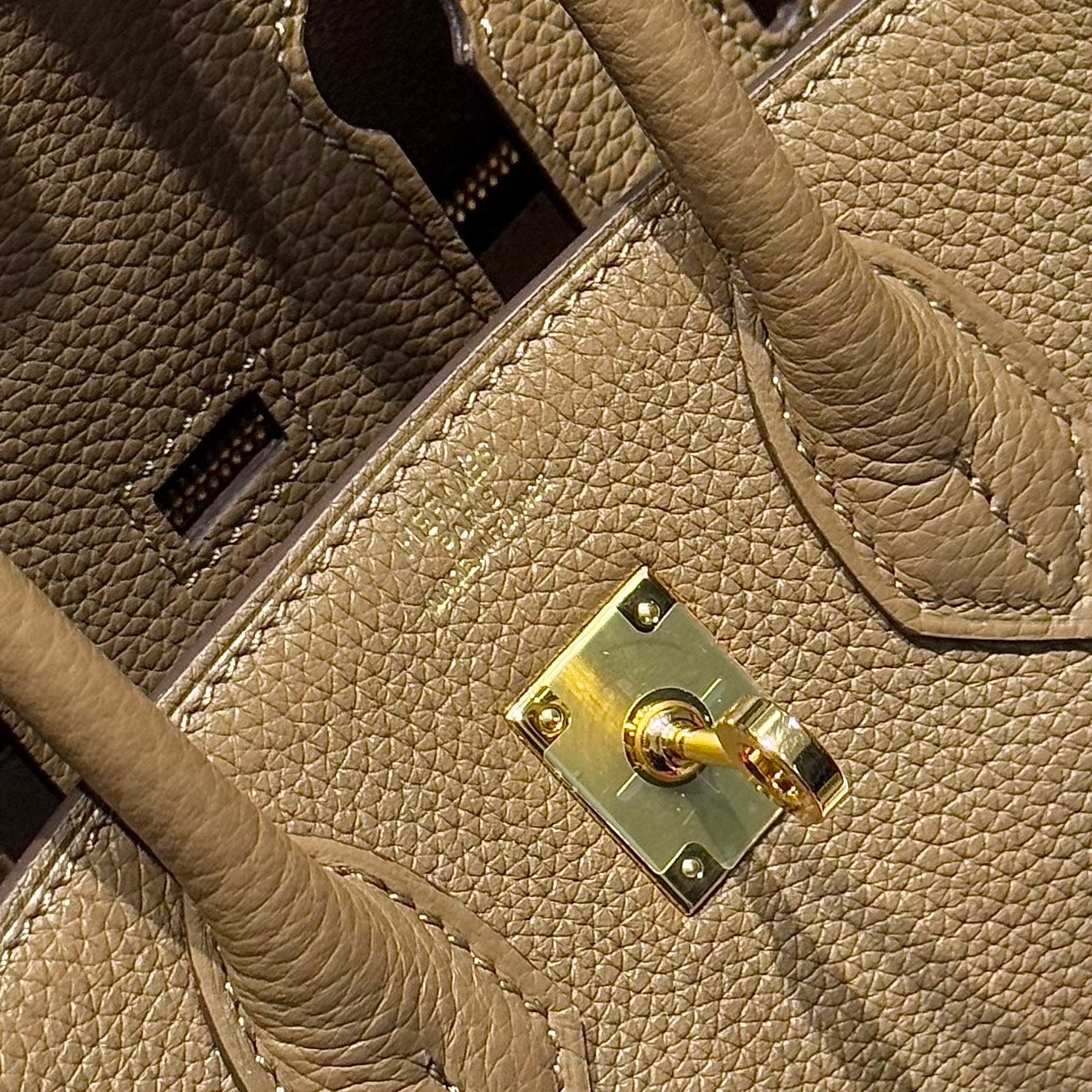 25S HERMES BIRKIN 25 IN DARK BROWN CALFSKIN GOLD HARDWARE