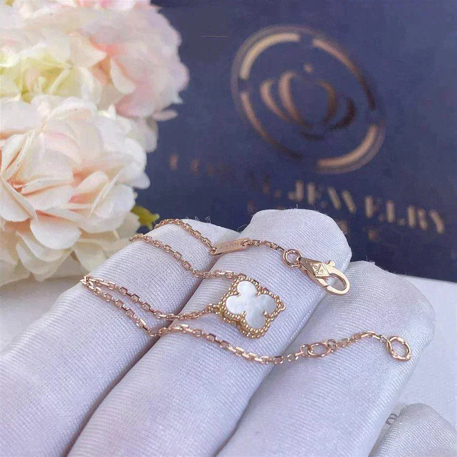 [Crown & Jewelry]CLOVER WHITE MOP SINGLE FLOWER BRACELET