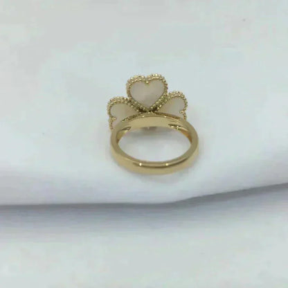 [Crown & Jewelry]SWEET CLOVER WHITE MOP RING