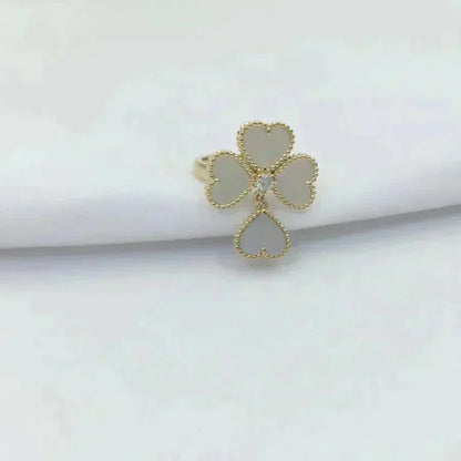 [Crown & Jewelry]SWEET CLOVER WHITE MOP RING