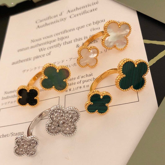[Crown & Jewelry]CLOVER BETWEEN THE FINGER RING